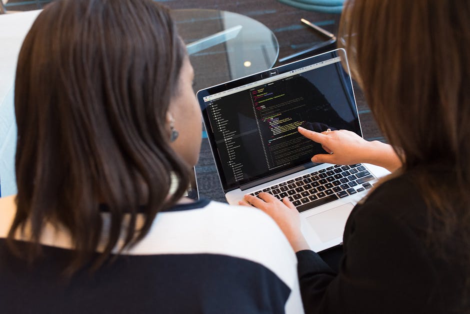 The Importance of Cross-Functional Collaboration in CRM Software